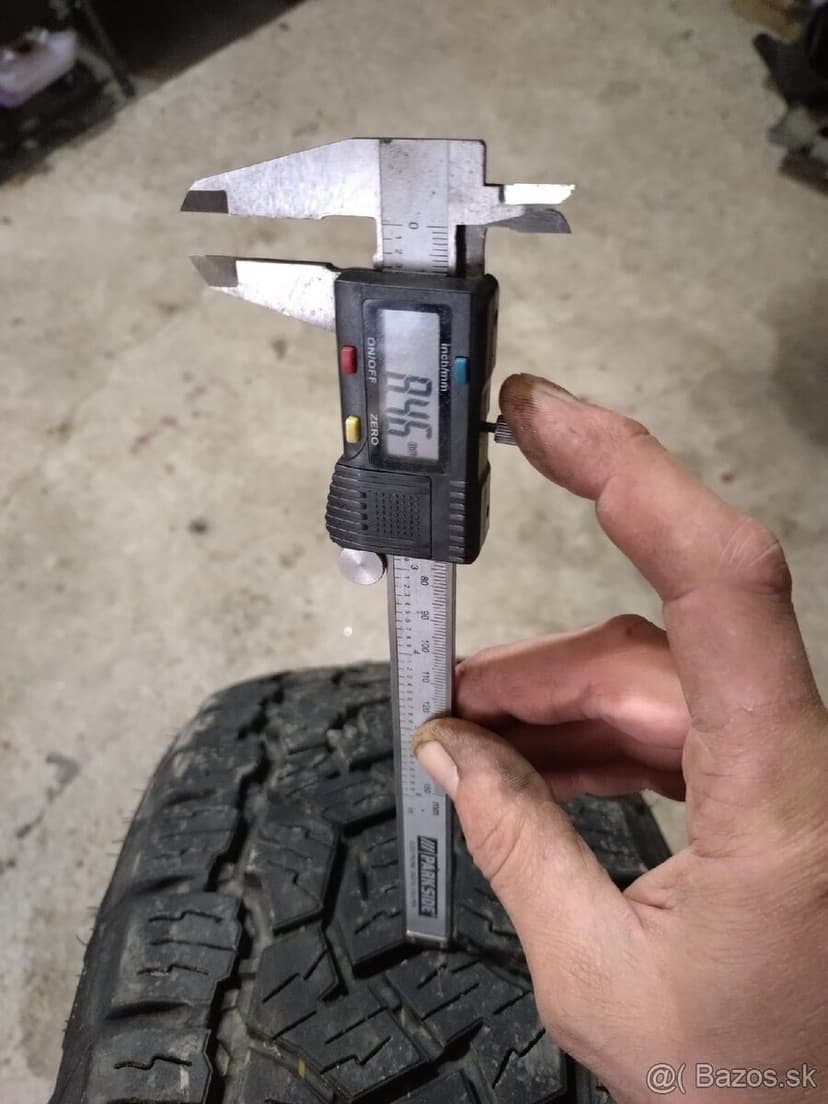 235/65 R17 108H Toyo open country A/T