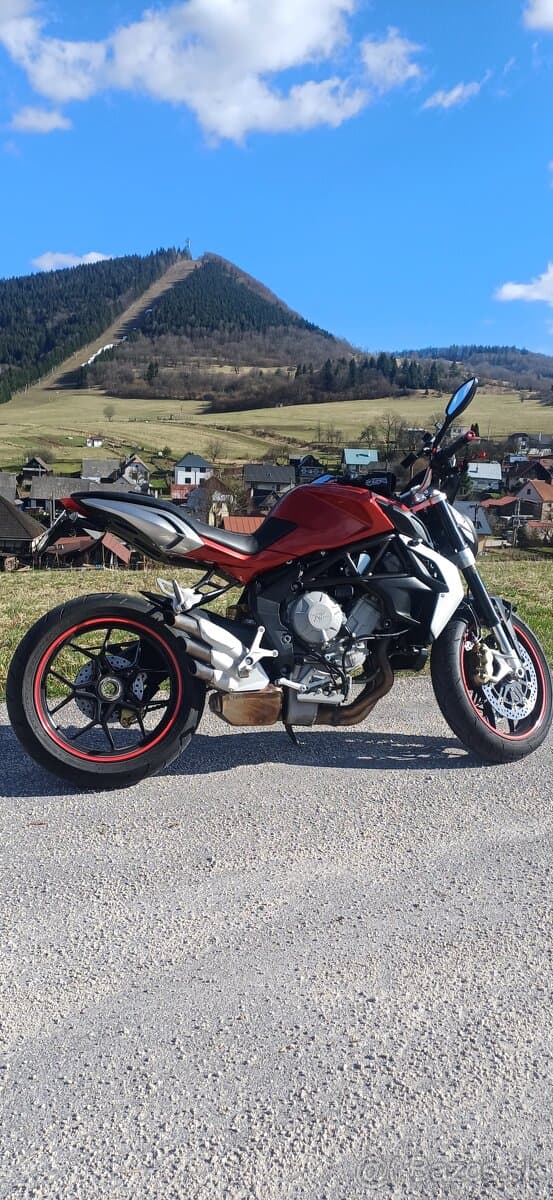 Predám,vymením MV AGUSTA BRUTALE 800