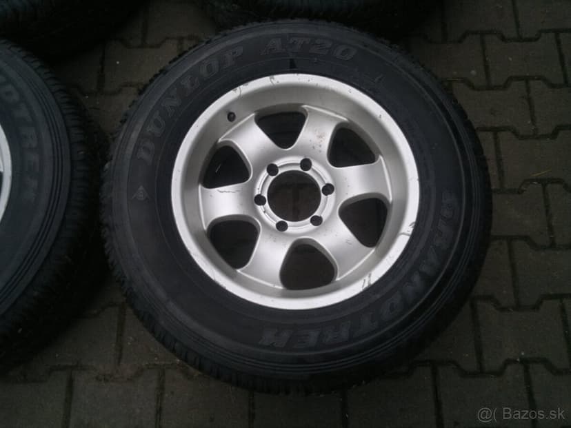 Elektrony Toyota Land Cruiser 6x139,7 r17, letne 4x4 pneu 26