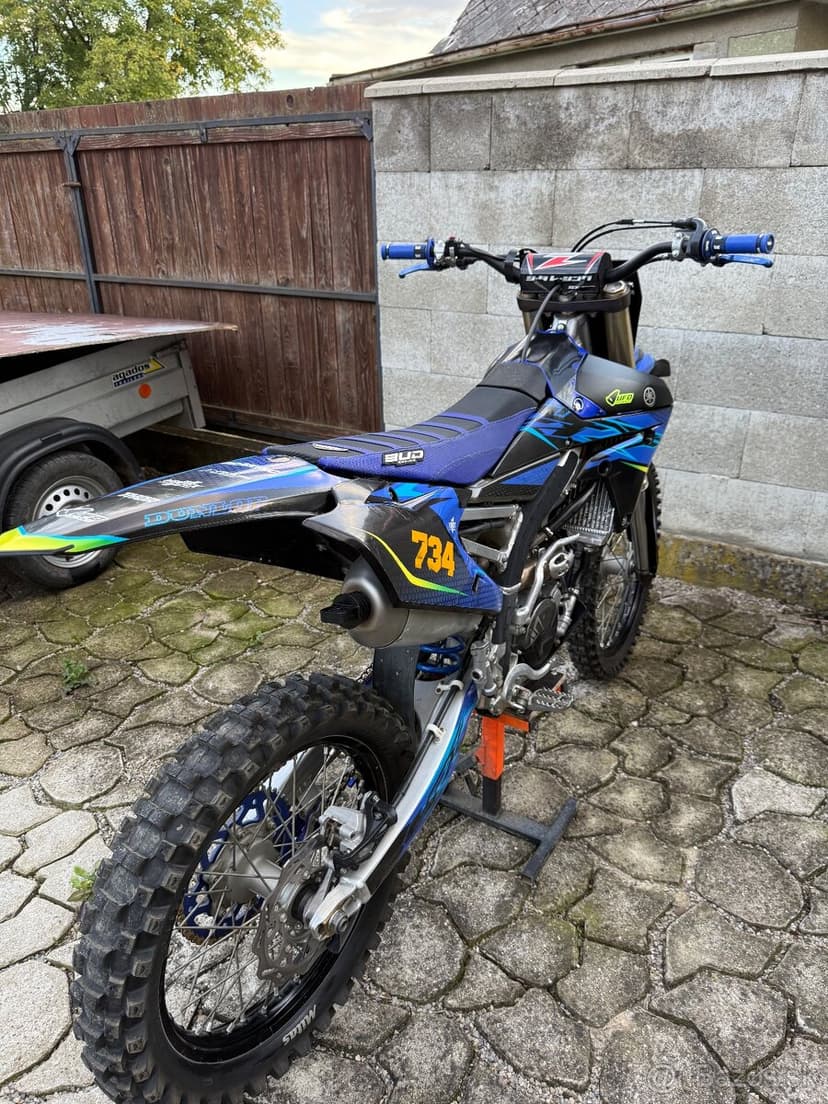 Predám Yamaha yz250f 2017.
