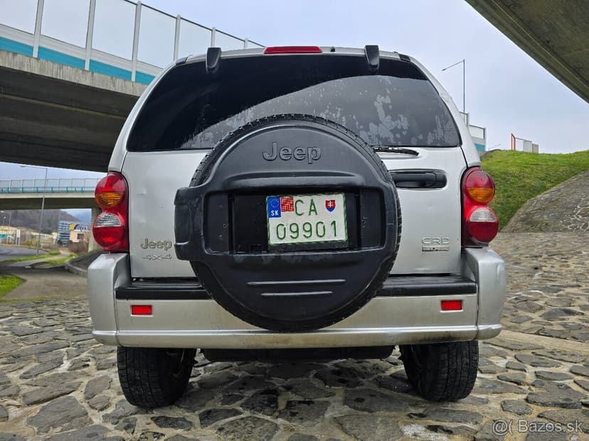 Jeep Cherokee 2,8CRD /110kw A/T //BEZ KOROZIE // gar.km