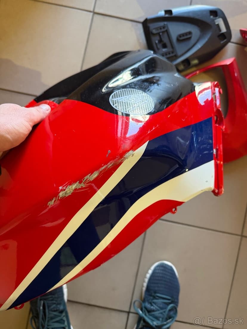 Honda cbr 600rr plasty