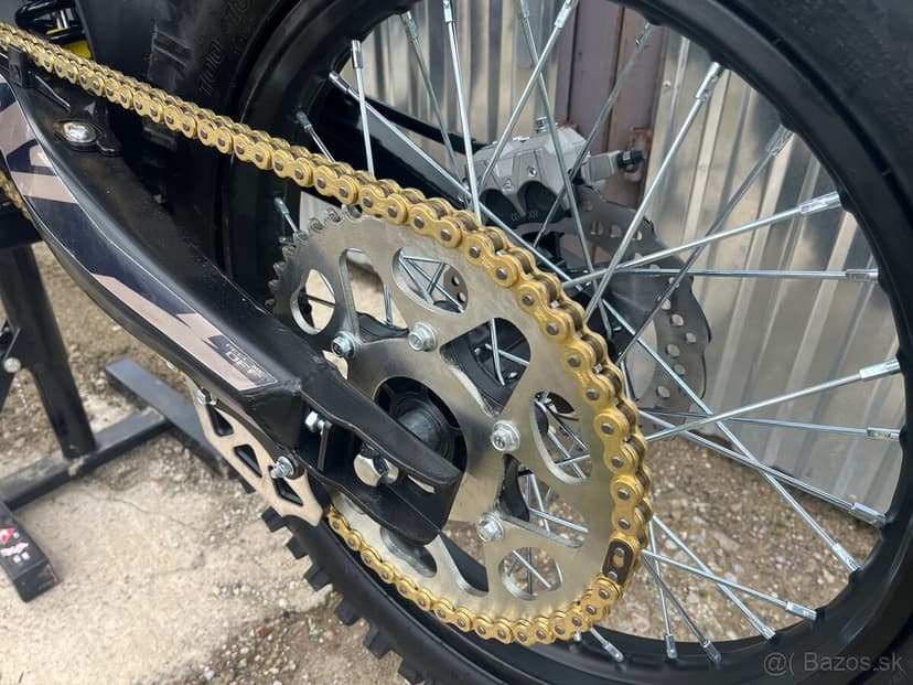 Cross enduro Asix xb83 250cm3. 0km