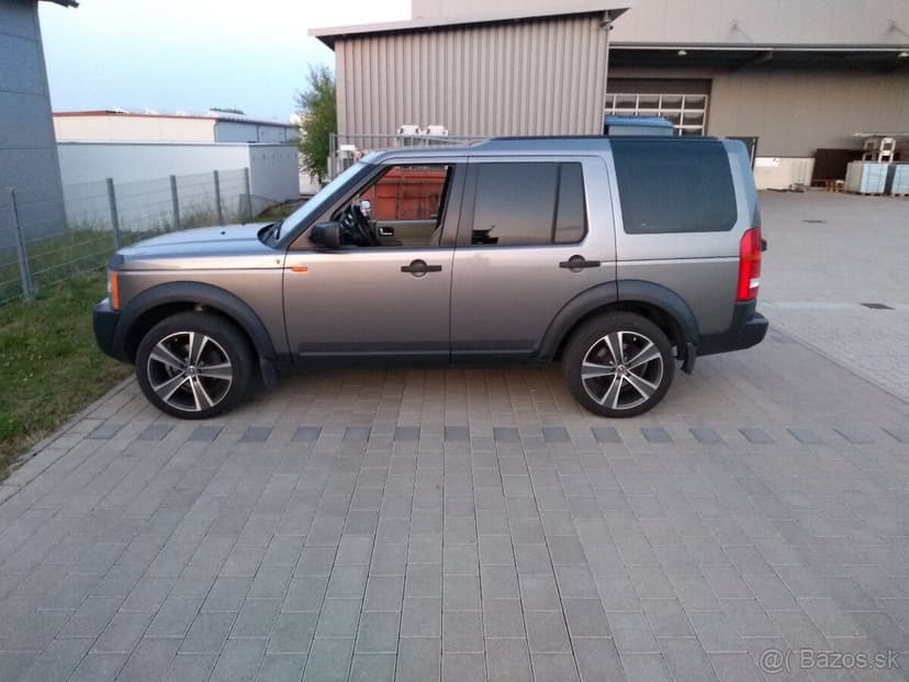 Land Rover Discovery 3 HSE V6 bez DPF z výroby