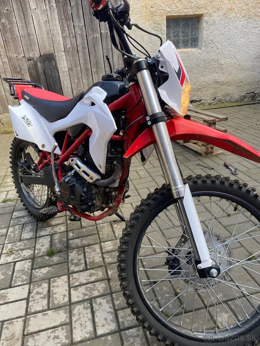 Mikilon Defender 250