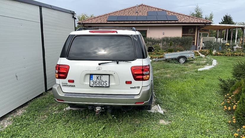 Toyota Sequoia 4.7i V8