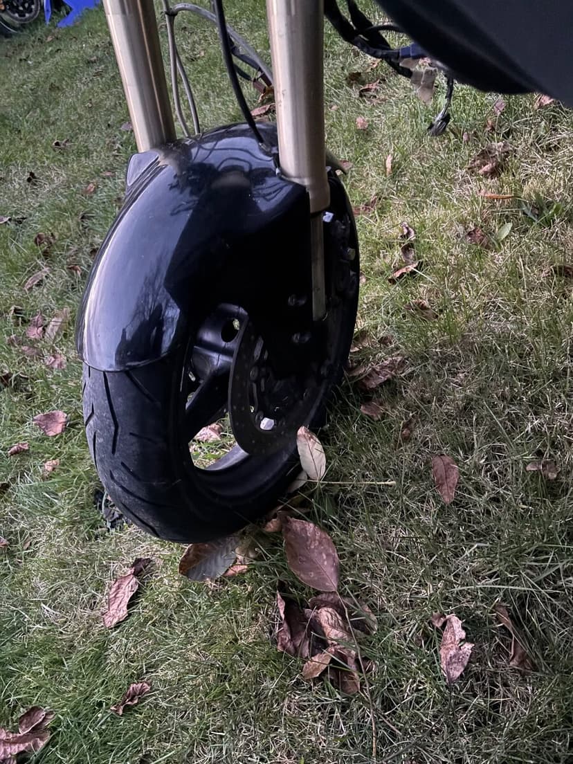 Predek na street prestavbu puvodne z Yamaha R1