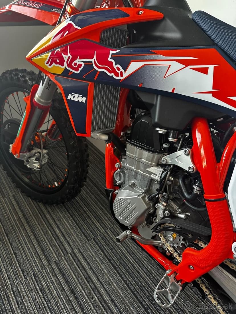 KTM 450 SX-F FACTORY