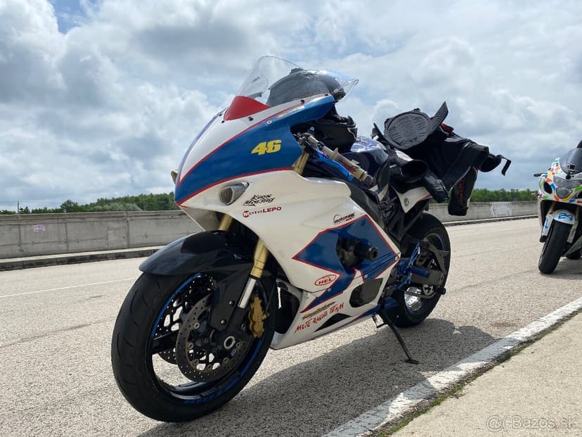 Suzuki GSX-R 600 K4 okruhovka