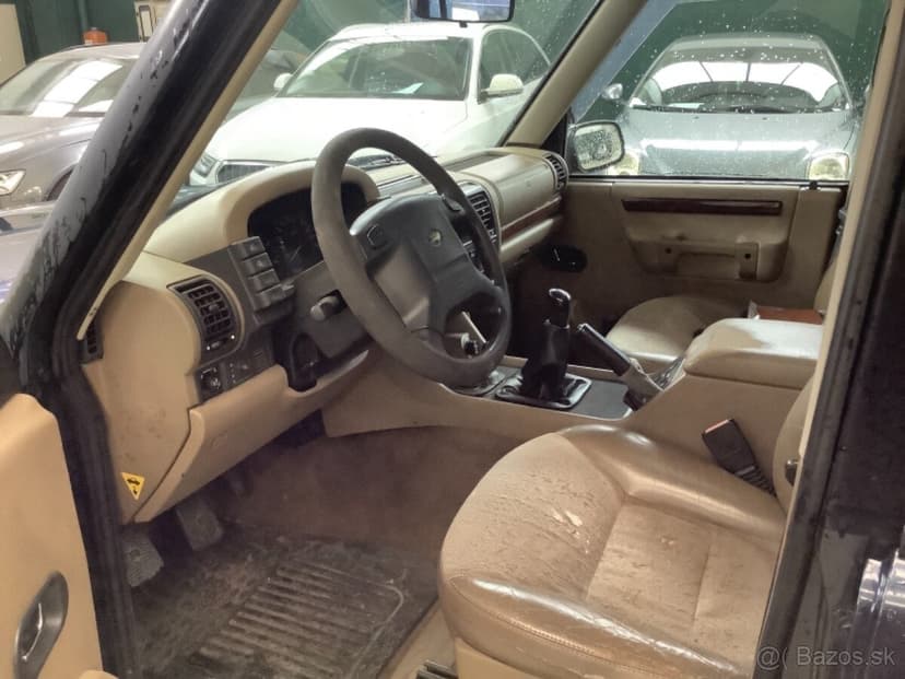 Land Rover Discovery 2  TD5  2.5 tdi manual Taliansko