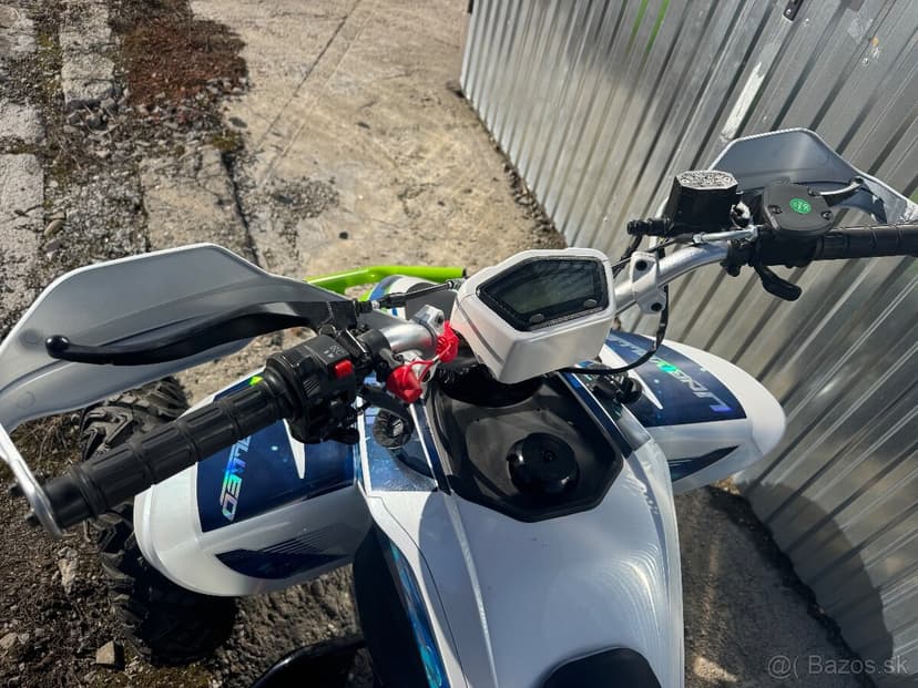 Štvorkolka ASIX AVATAR 250 cm³ – Výkonná športová ATV, 4+1 r