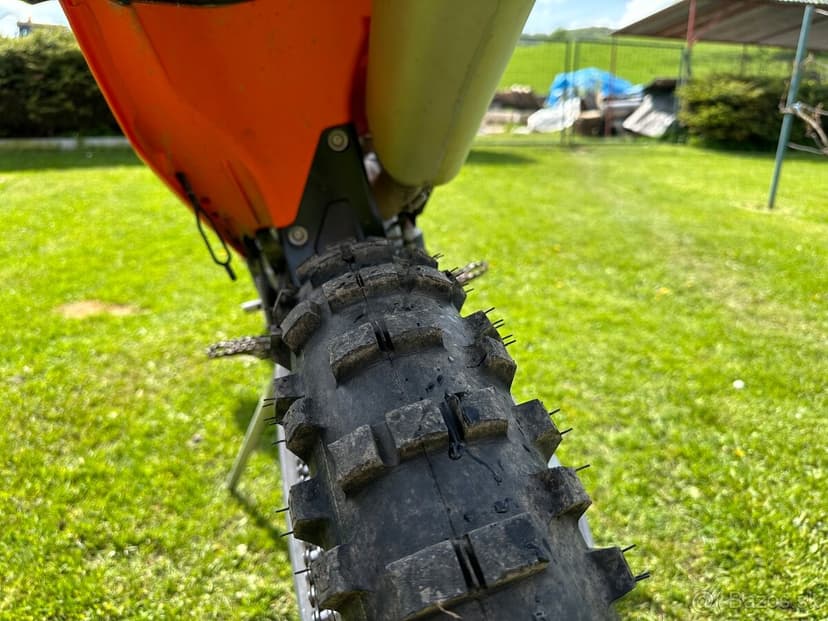 Predám Ktm exc-f 250, model 2020, TP + ŠPZ