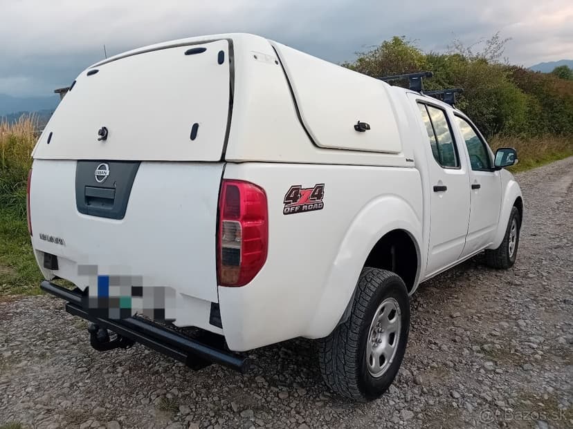 Predám Nissan Navara 4x4 2,5 dci 2013 DPH nová STK