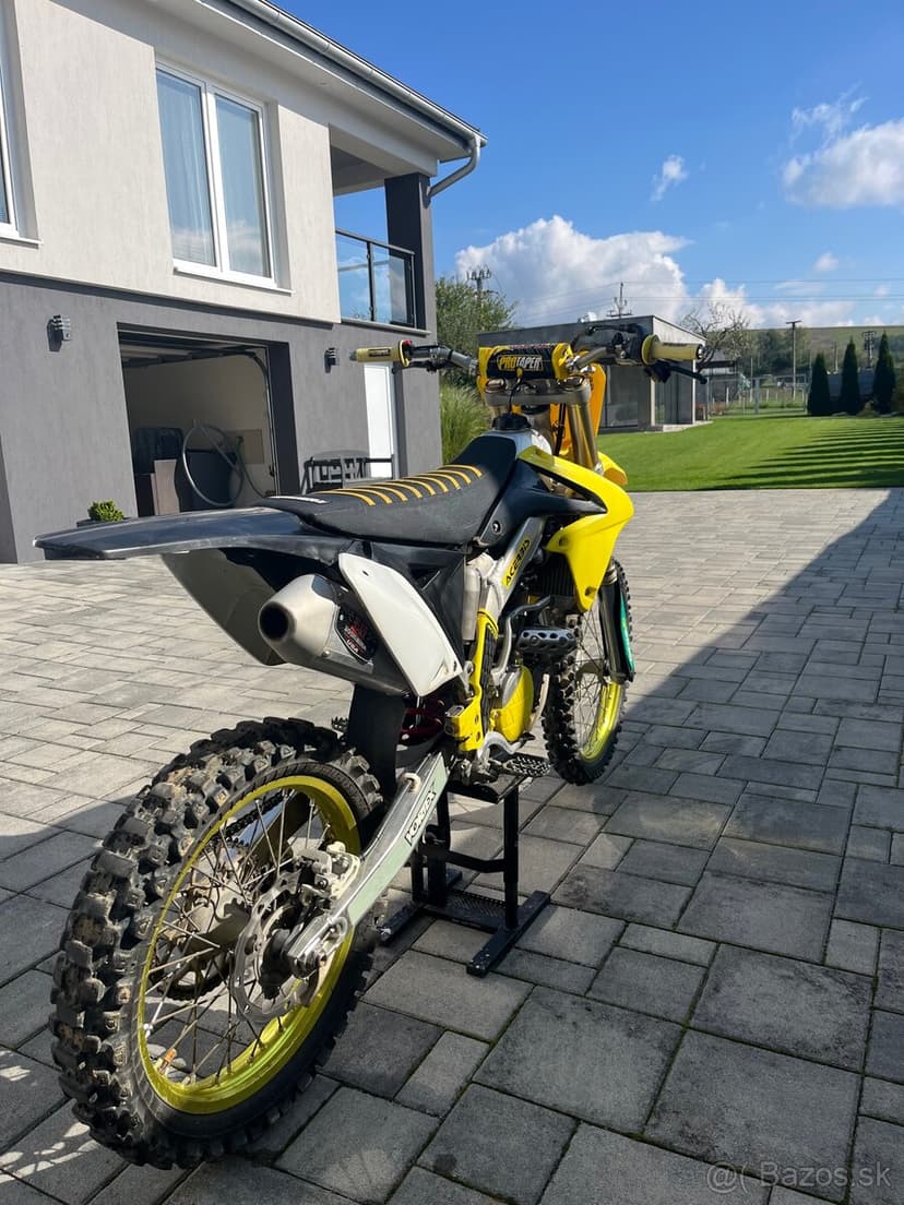 Suzuki rmz 250 2015