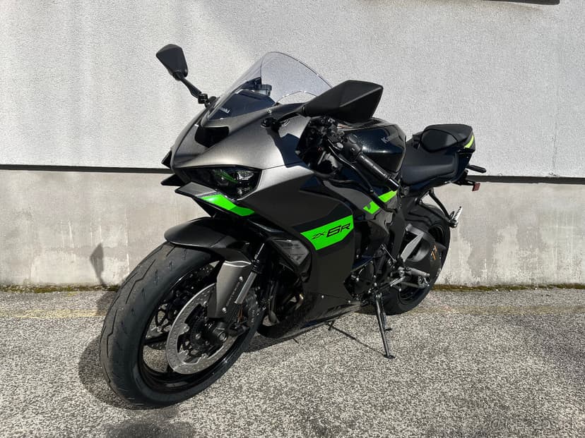 Kawasaki ZX-6R