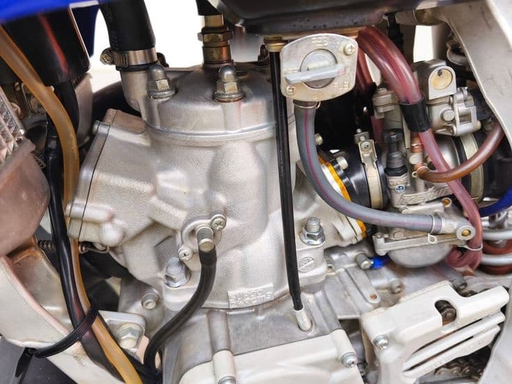 Predám Yamahu YZ250F 2024