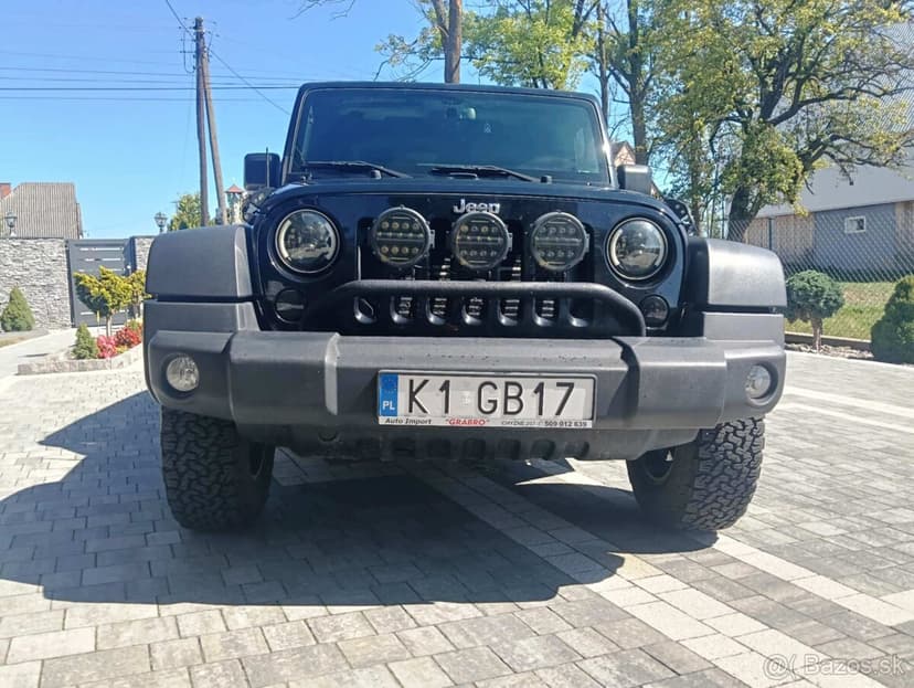Jeep Wrangler 2.8 SPORT 4X4