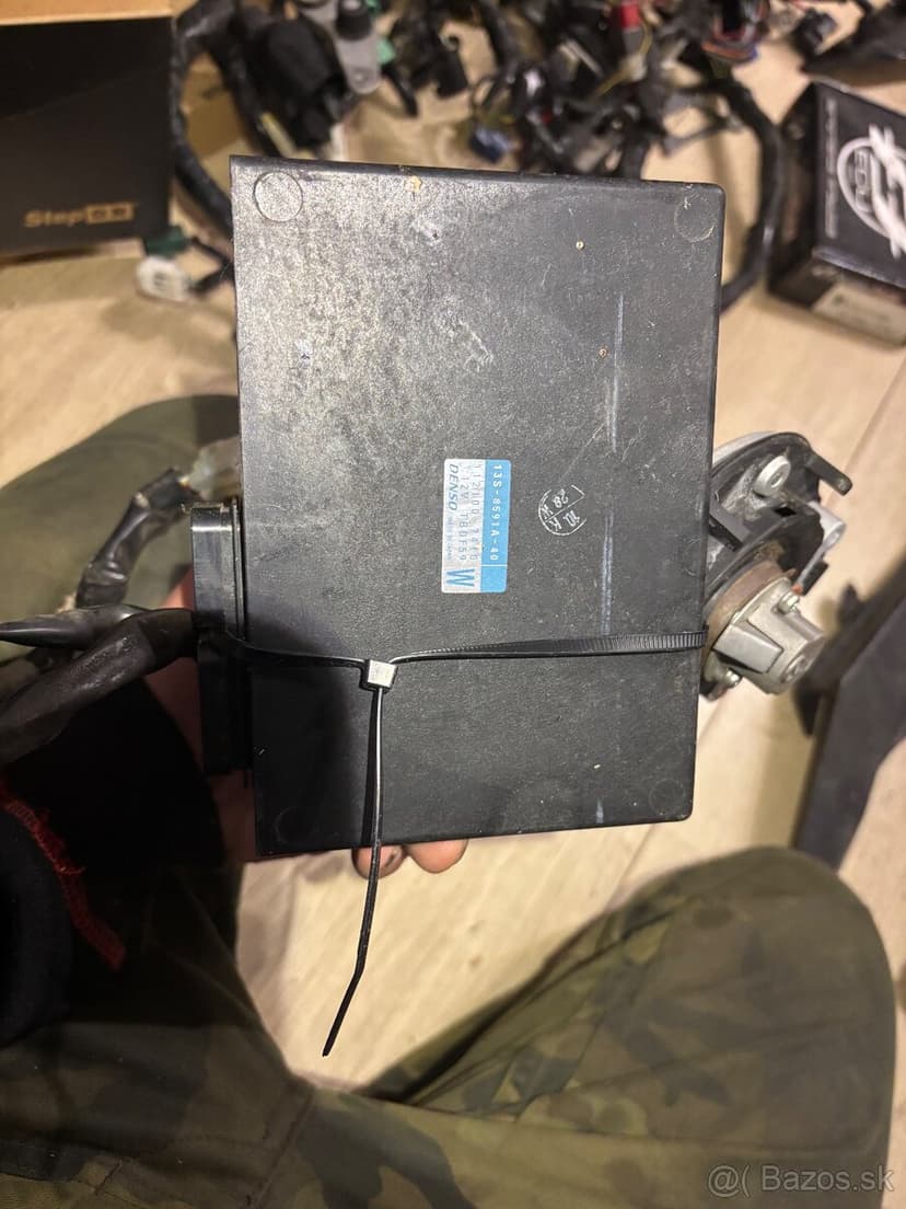 Ridici jednotka a sada zamku na Yamaha R6 08-16 13S-8591A-40