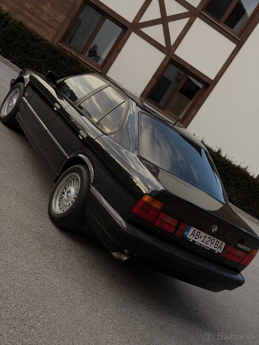 BMW E34 520i 1995 ( TOP stav) BENZÍN