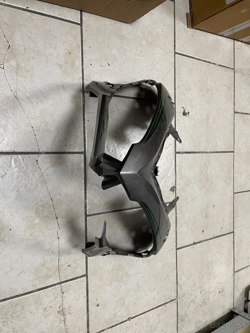 Predná maska pre Kawasakai 1000SX ninja