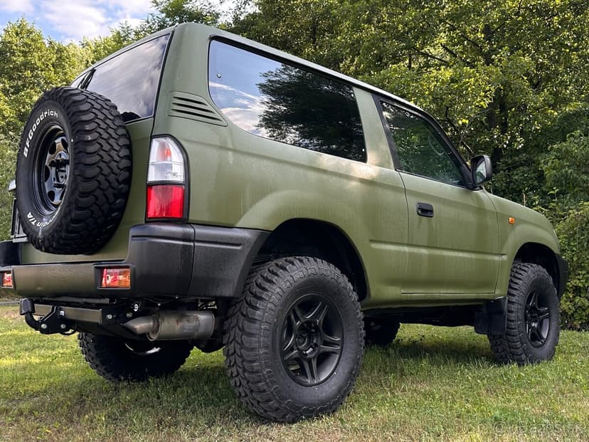 Toyota Land Cruiser 90
