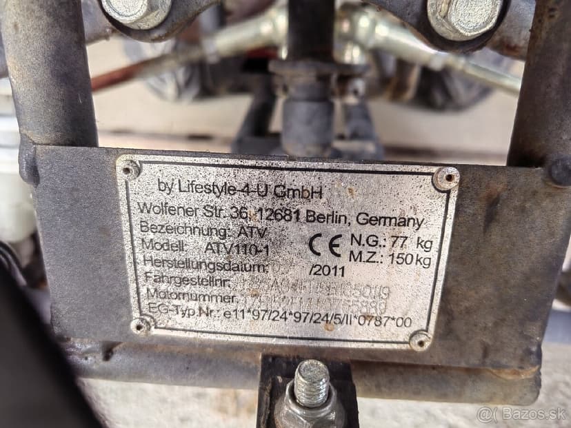 Detská benzinová štvorkolka