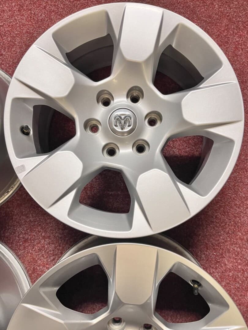 6x139.7 R18 Orig. Alu disky Dodge RAM 5.Generace TOP