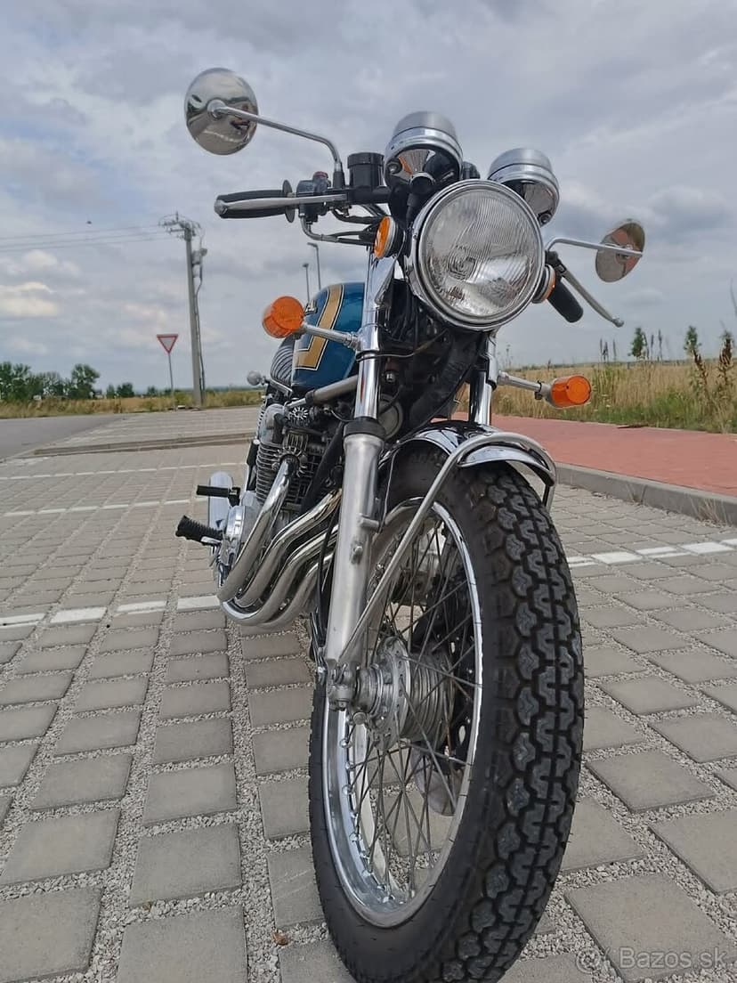 Honda CB 550 F2 super sport