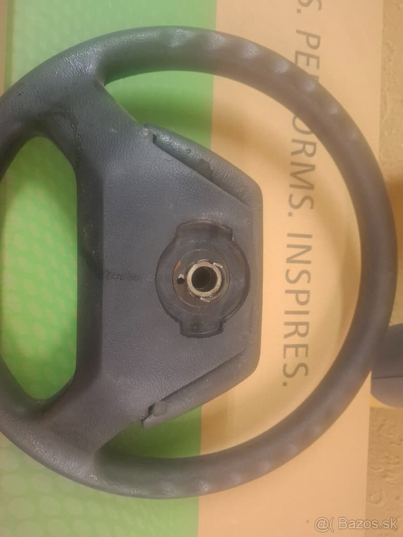 Land Rover Defender volant 48 drazok