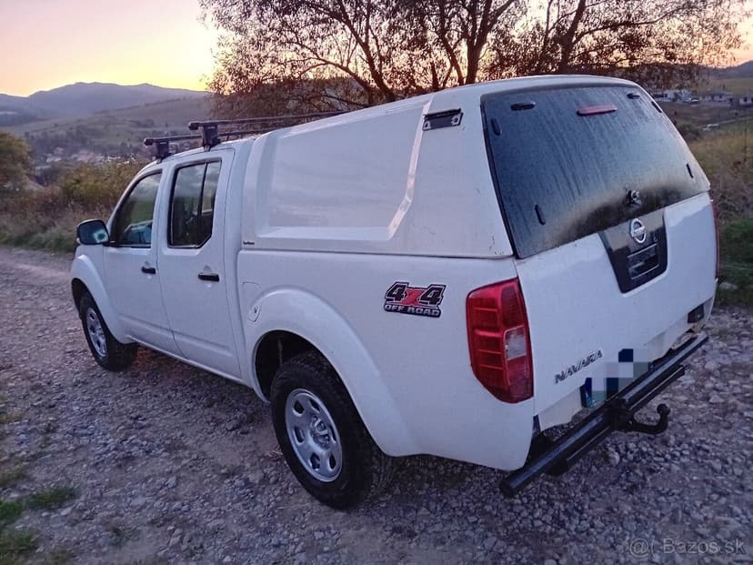 Predám Nissan Navara 4x4 2,5 dci DPH nová STK