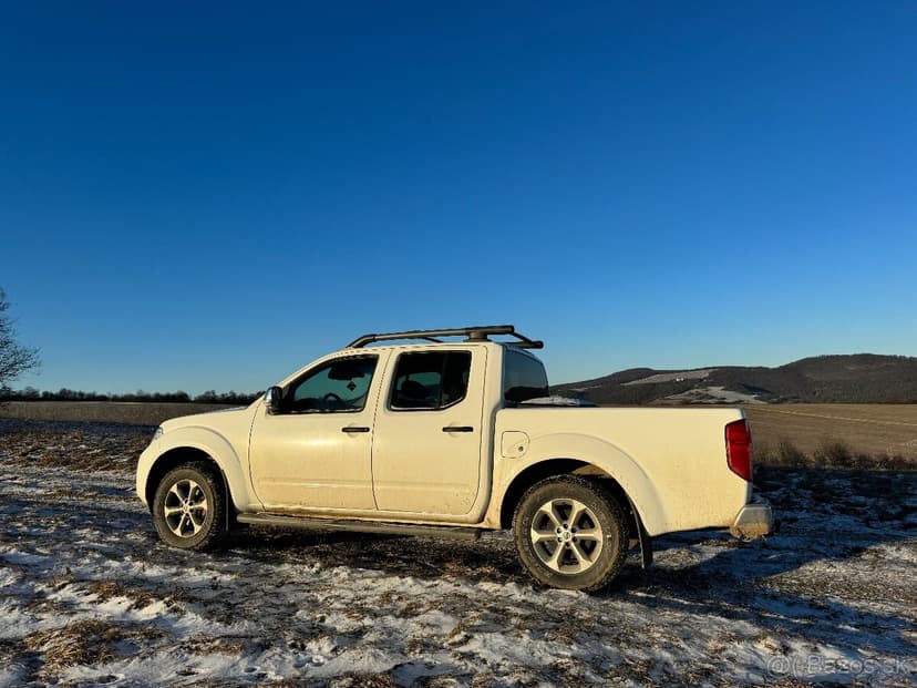 NISSAN NAVARA D40 DOUBLE CAB