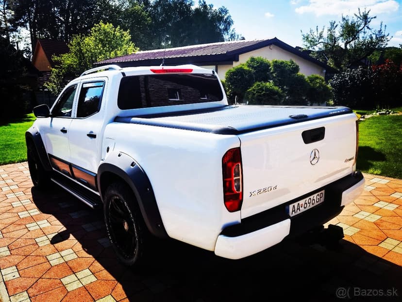 Mercedes-Benz X 220 d 4matic Manuál