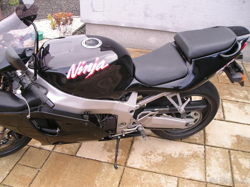 Kawasaki ZX7R Ninja