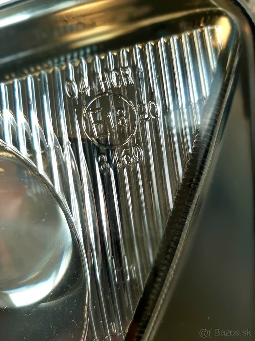 Kawasaki Ninja zx9r / Přední světlomet..