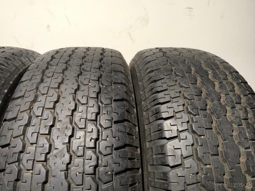 265/70 R16 Offroad celoročné pneumatiky Bridgestone 4 kusy