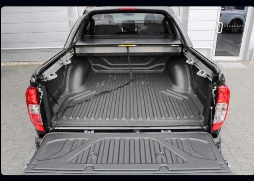 Predám Nissan Navara DoubleCab TOP Stav