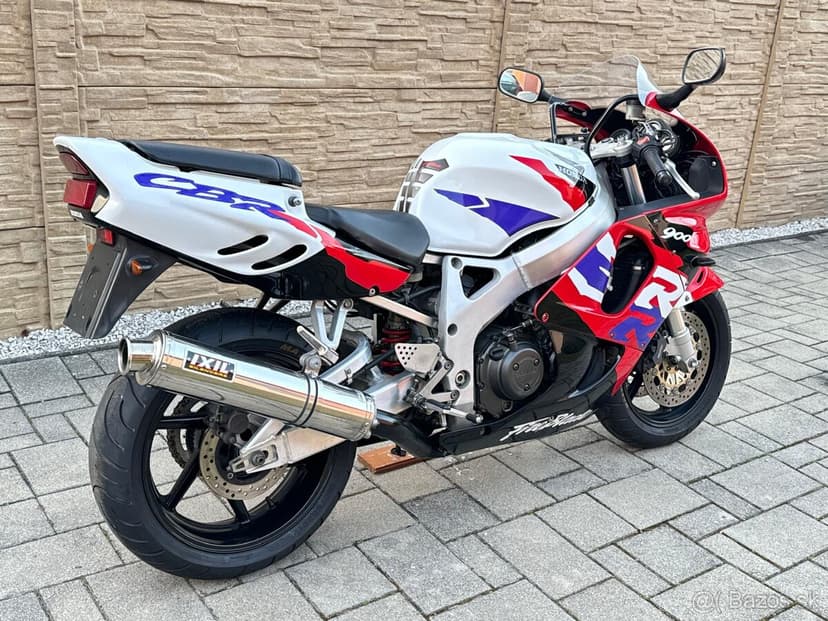 HONDA CBR 900 SC33
