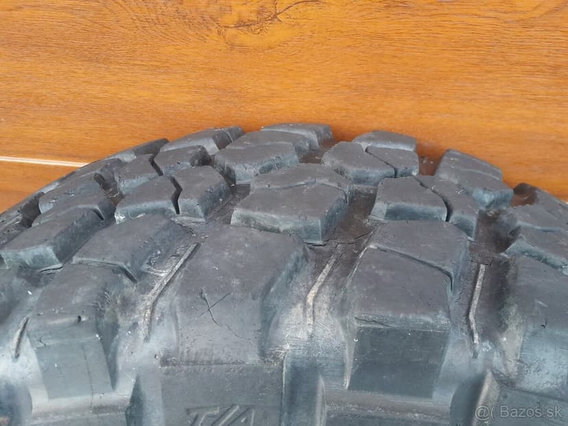 Predam terenne pneumatiky BF Goodrich MT KM2
