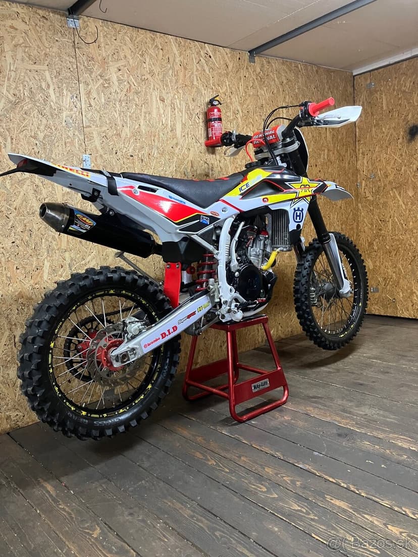 Husqvarna TE 310 rv.2010