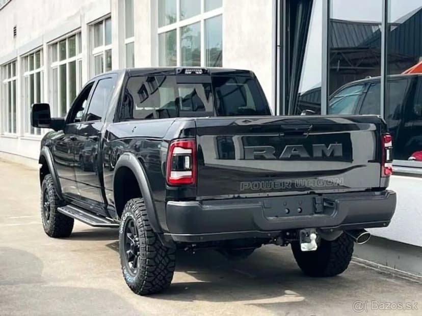 Dodge RAM 2500 POWER WAGON CREW CAB