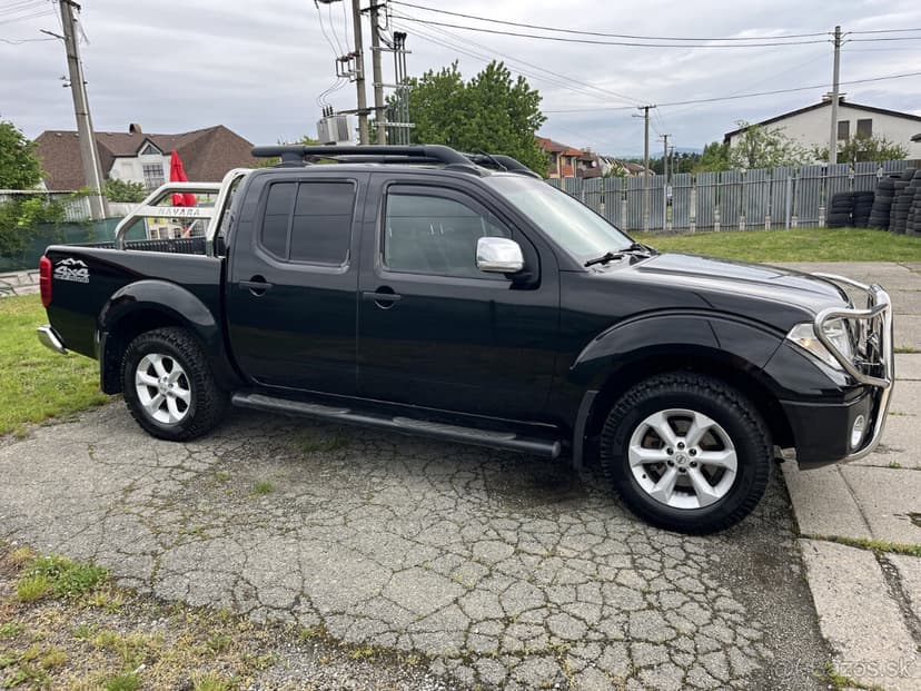 Nissan Navara DoubleCab 2.5 dCi