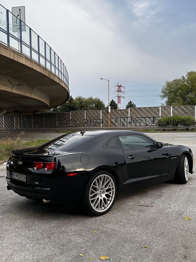 Chevrolet Camaro 5th Gen
