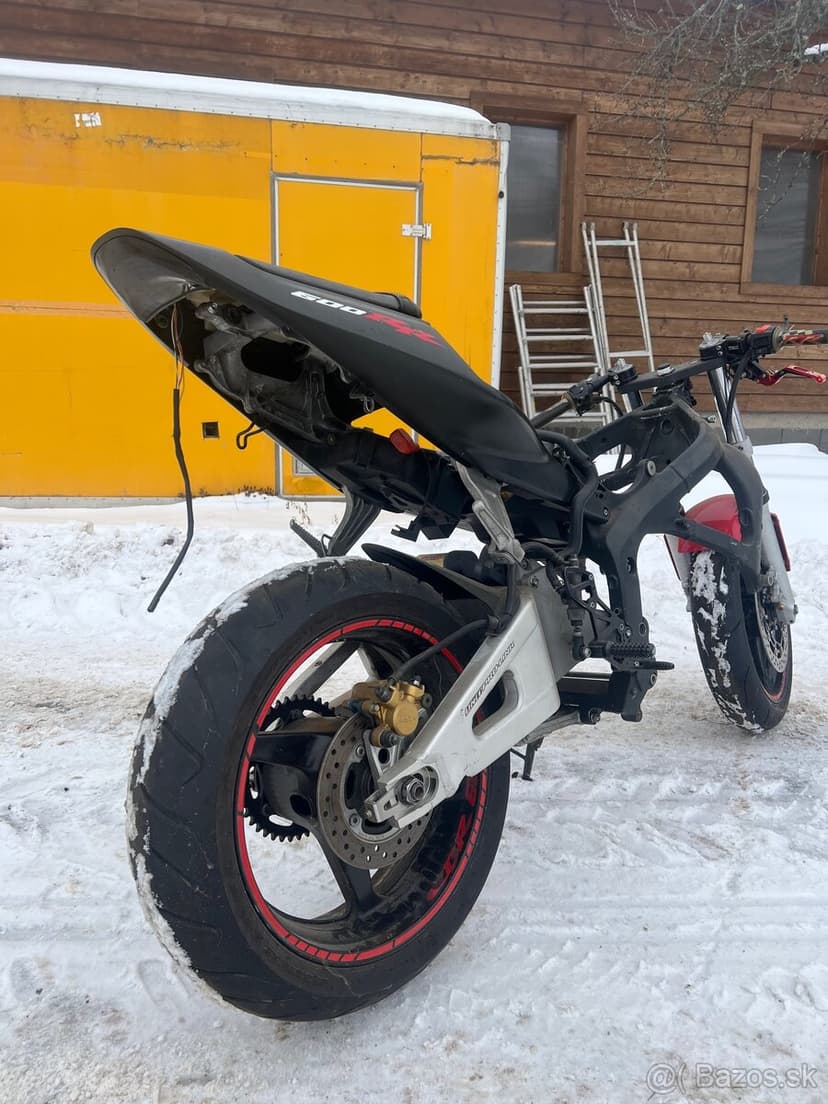 Honda CBR 600