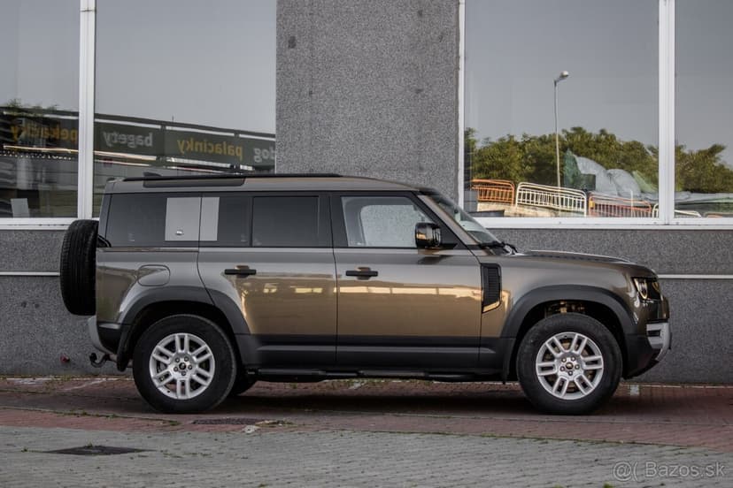 Land Rover Defender 110 3.0D I6 D200 MHEV / ODPOČET DPH /