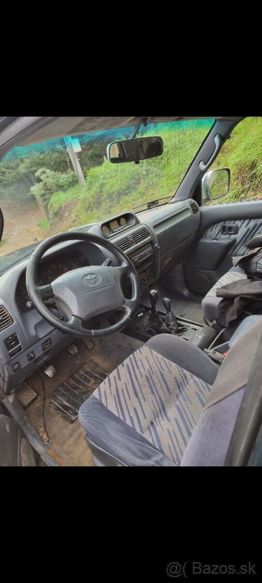 Predám Landcruiser 90