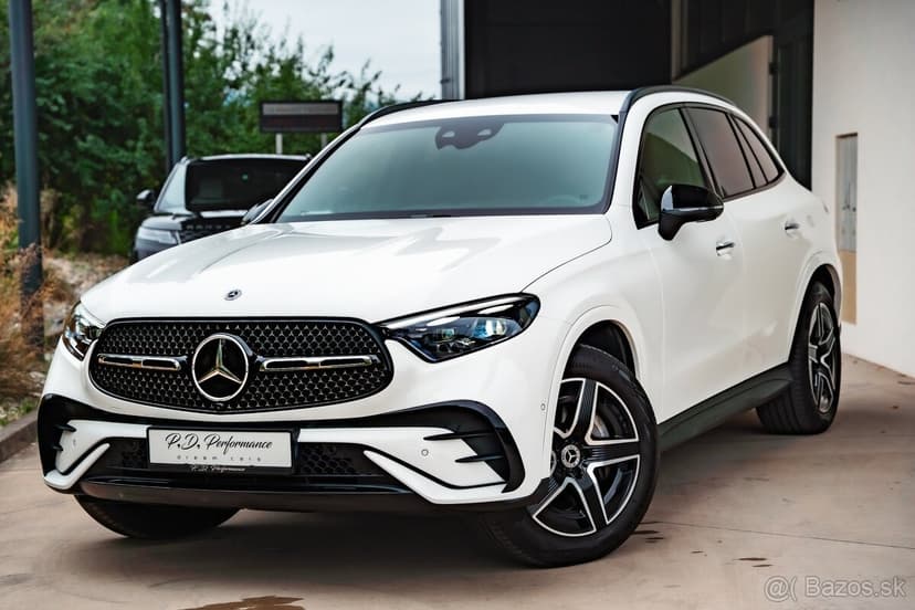 Mercedes-Benz GLC 220d 4Matic AMG Line / StarSelect+