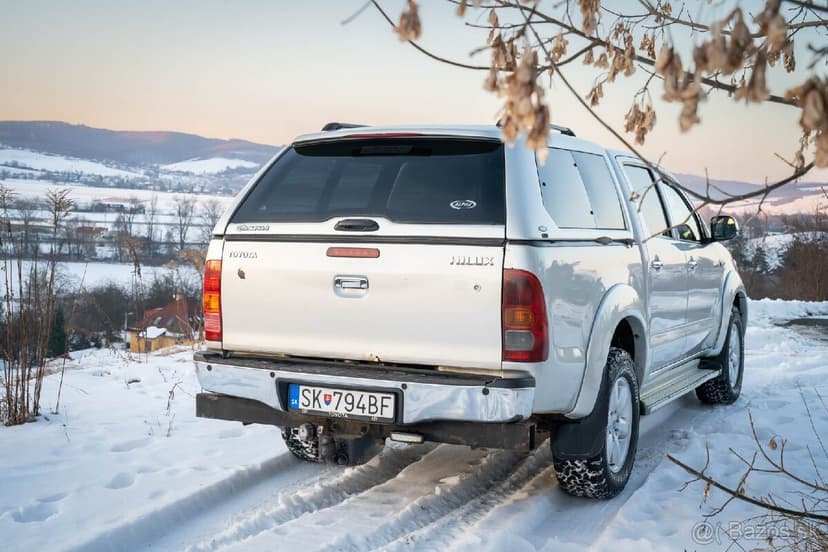 Predám Toyota Hilux