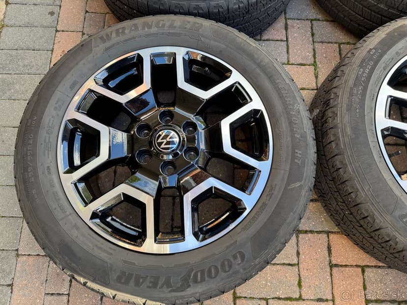 VW Amarok Ford Ranger original sada 20”