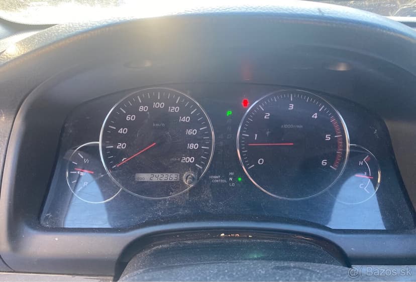 Toyota Landcruiser 120