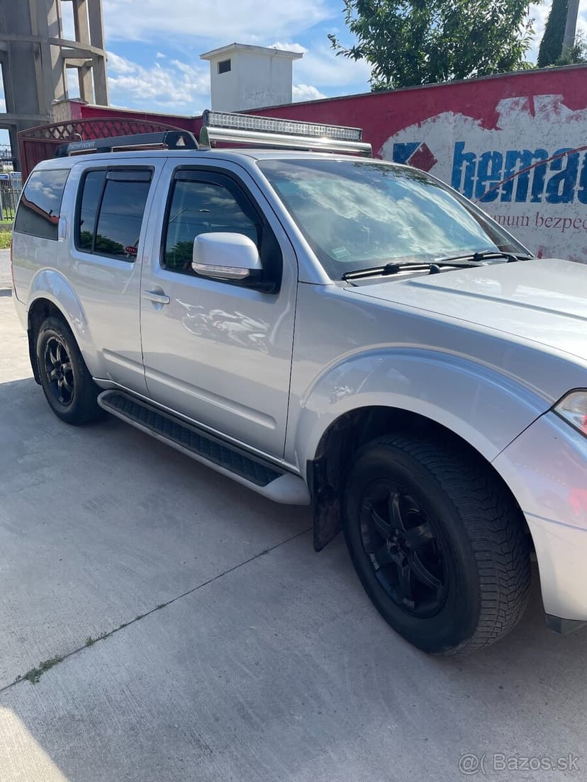 Nissan Pathfinder
